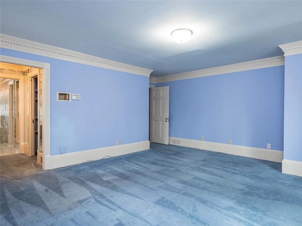 8265 Hewlett Road, Sandy Springs, Georgia 30350, 5 Bedrooms Bedrooms, ,4 BathroomsBathrooms,Residential,Sold,8265 Hewlett Road,6526217