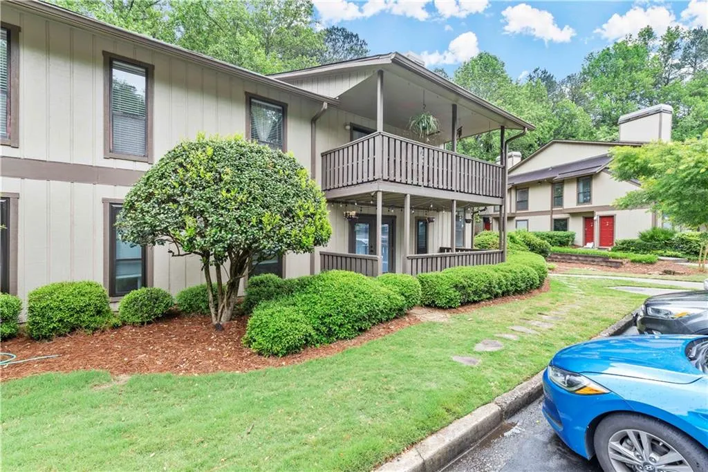 1206 Woodcliff Drive, Sandy Springs, Georgia 30350, 2 Bedrooms Bedrooms, ,2 BathroomsBathrooms,Residential,Sold,1206 Woodcliff Drive,7062040