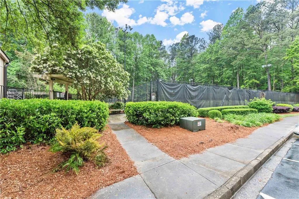 1206 Woodcliff Drive, Sandy Springs, Georgia 30350, 2 Bedrooms Bedrooms, ,2 BathroomsBathrooms,Residential,Sold,1206 Woodcliff Drive,7062040