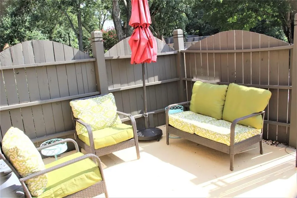 215 Winding River Drive Unit A, Atlanta, Georgia 30350, 2 Bedrooms Bedrooms, ,2 BathroomsBathrooms,Residential,Sold,215 Winding River Drive Unit A,6927956