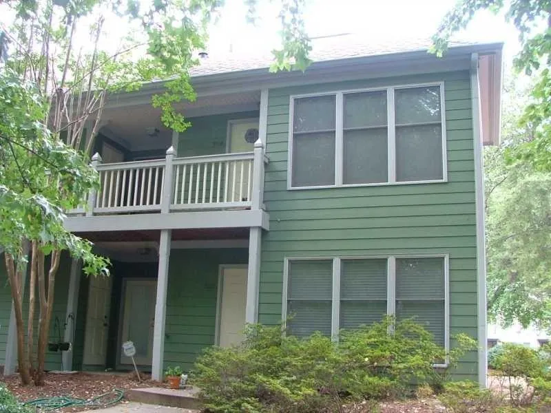 704 Hollyfax Circle Unit 704, Atlanta, Georgia 30328, 1 Bedroom Bedrooms, ,1 BathroomBathrooms,Residential,Sold,704 Hollyfax Circle Unit 704,5703912