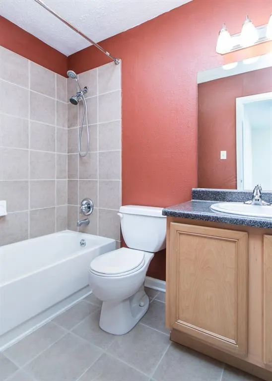 5155 Roswell Road Unit 3, Sandy Springs, Georgia 30342, 1 Bedroom Bedrooms, ,1 BathroomBathrooms,Residential,Sold,5155 Roswell Road Unit 3,6009868