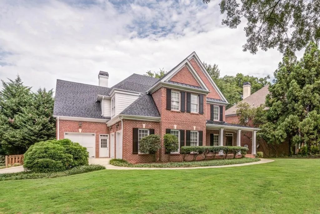 1210 Pine Grove Avenue, Atlanta, Georgia 30319, 5 Bedrooms Bedrooms, ,4 BathroomsBathrooms,Residential,Sold,1210 Pine Grove Avenue,5885206