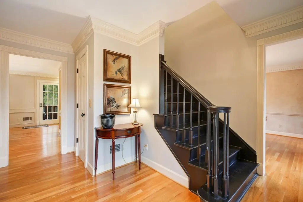 7000 Wycombe Road, Sandy Springs, Georgia 30328, 5 Bedrooms Bedrooms, ,3 BathroomsBathrooms,Residential,Sold,7000 Wycombe Road,6101516