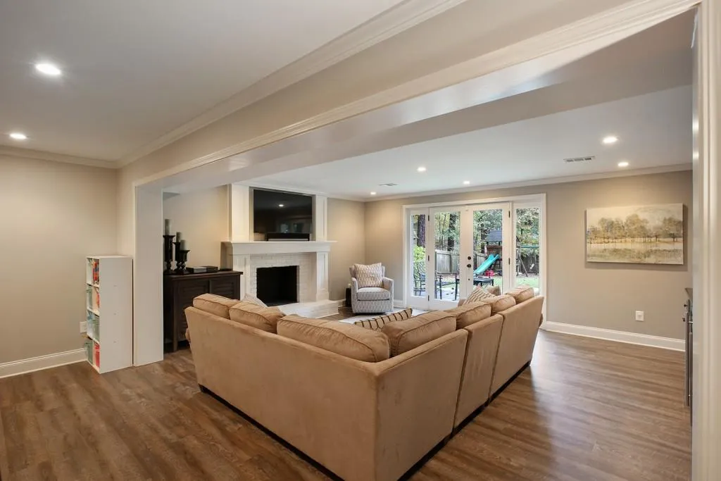 7000 Wycombe Road, Sandy Springs, Georgia 30328, 5 Bedrooms Bedrooms, ,3 BathroomsBathrooms,Residential,Sold,7000 Wycombe Road,6101516