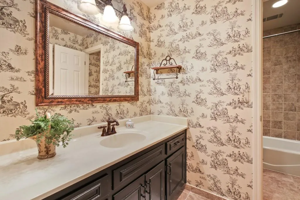 7000 Wycombe Road, Sandy Springs, Georgia 30328, 5 Bedrooms Bedrooms, ,3 BathroomsBathrooms,Residential,Sold,7000 Wycombe Road,6101516