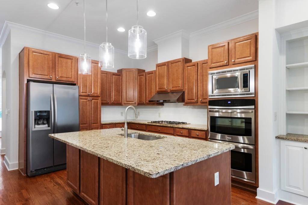 1507 Riversedge Drive Unit 109, Atlanta, Georgia 30339, 4 Bedrooms Bedrooms, ,4 BathroomsBathrooms,Residential,Sold,1507 Riversedge Drive Unit 109,7338124