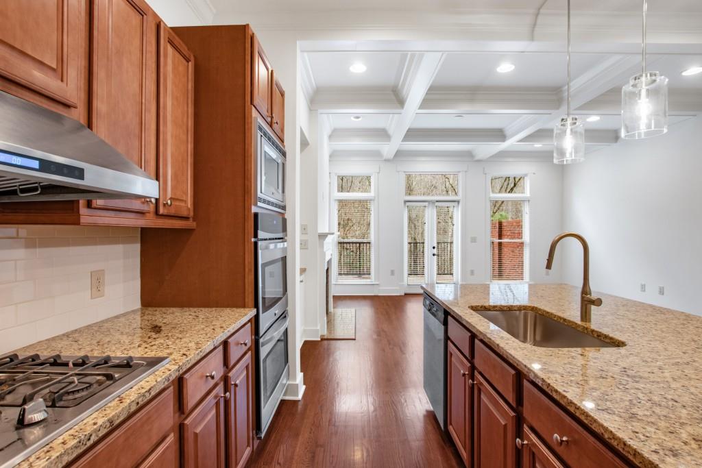 1507 Riversedge Drive Unit 109, Atlanta, Georgia 30339, 4 Bedrooms Bedrooms, ,4 BathroomsBathrooms,Residential,Sold,1507 Riversedge Drive Unit 109,7338124