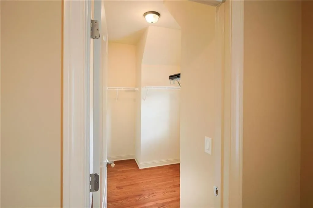 6277 Mount Vernon Oaks Drive, Atlanta, Georgia 30328, 5 Bedrooms Bedrooms, ,3 BathroomsBathrooms,Residential,Sold,6277 Mount Vernon Oaks Drive,7578826