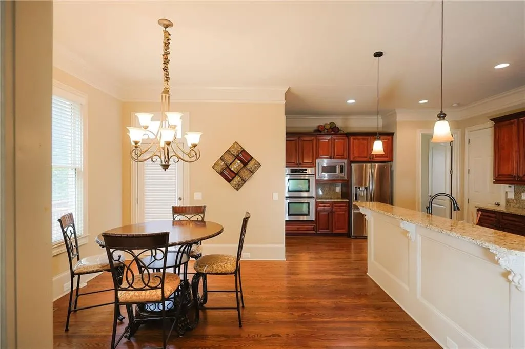 6277 Mount Vernon Oaks Drive, Atlanta, Georgia 30328, 5 Bedrooms Bedrooms, ,3 BathroomsBathrooms,Residential,For Sale,6277 Mount Vernon Oaks Drive,7578826
