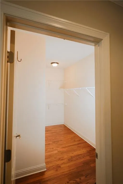 6277 Mount Vernon Oaks Drive, Atlanta, Georgia 30328, 5 Bedrooms Bedrooms, ,3 BathroomsBathrooms,Residential,For Sale,6277 Mount Vernon Oaks Drive,7578826