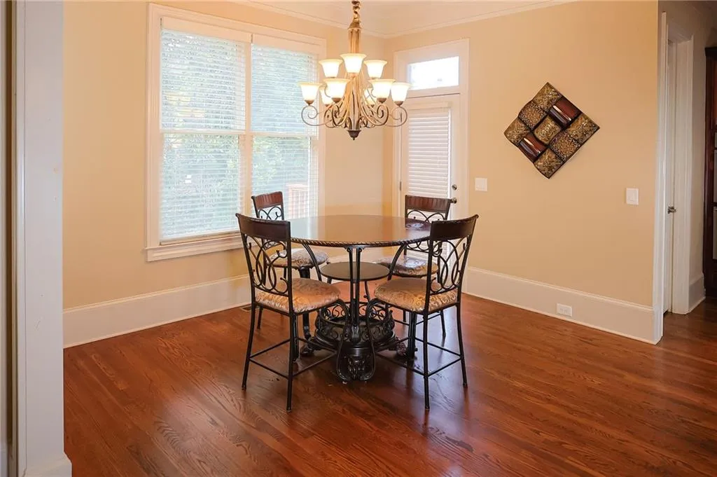 6277 Mount Vernon Oaks Drive, Atlanta, Georgia 30328, 5 Bedrooms Bedrooms, ,3 BathroomsBathrooms,Residential,For Sale,6277 Mount Vernon Oaks Drive,7578826