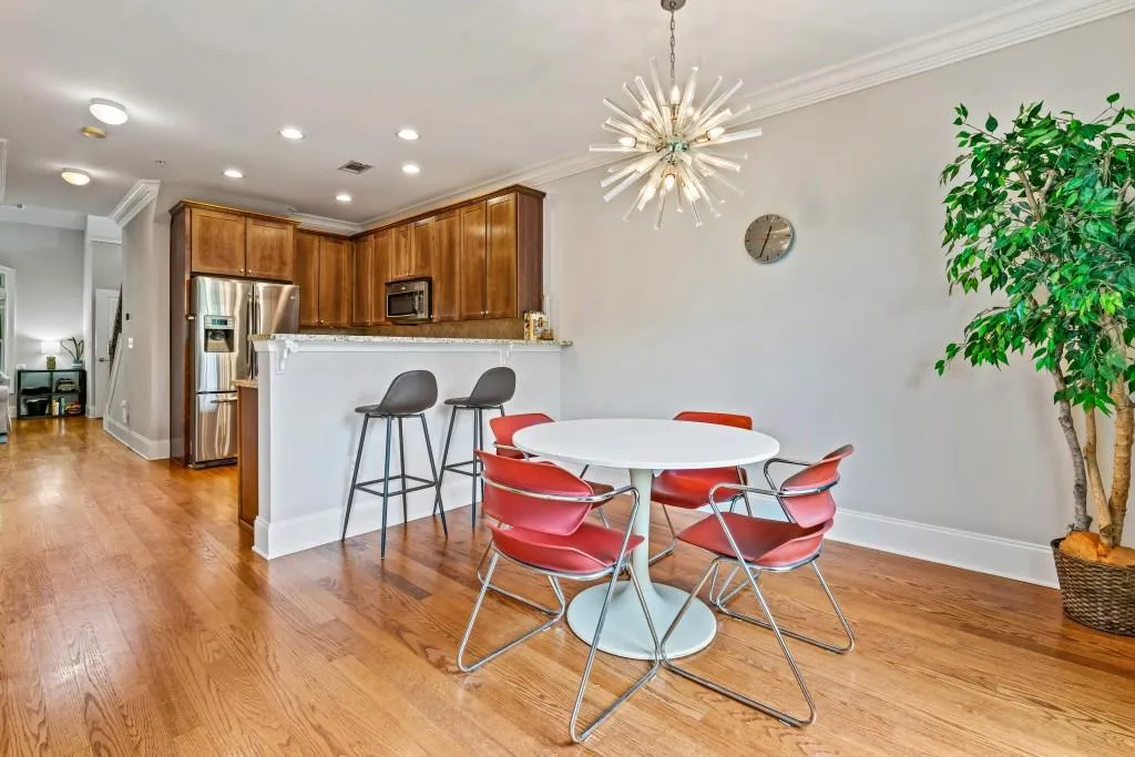 827 Perennial Drive, Sandy Springs, Georgia 30328, 2 Bedrooms Bedrooms, ,2 BathroomsBathrooms,Residential,Sold,827 Perennial Drive,7057831 827 Perennial Drive, Sandy Springs, Georgia 30328, 2 Bedrooms Bedrooms, ,2 BathroomsBathrooms,Residential,Sold,827 Perennial Drive,7057831