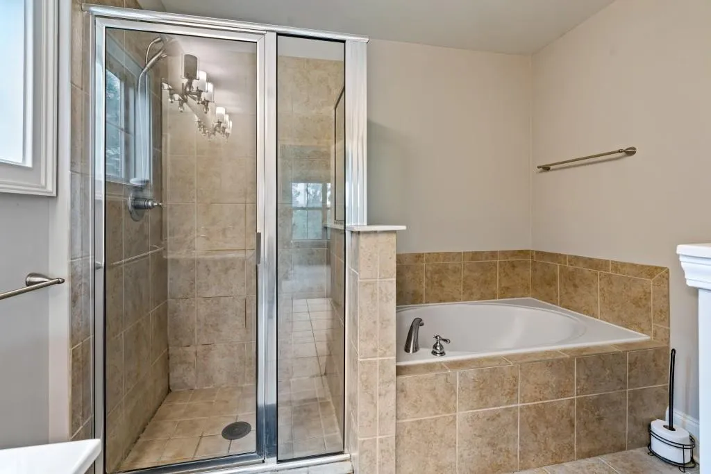 827 Perennial Drive, Sandy Springs, Georgia 30328, 2 Bedrooms Bedrooms, ,2 BathroomsBathrooms,Residential,Sold,827 Perennial Drive,7057831 827 Perennial Drive, Sandy Springs, Georgia 30328, 2 Bedrooms Bedrooms, ,2 BathroomsBathrooms,Residential,Sold,827 Perennial Drive,7057831