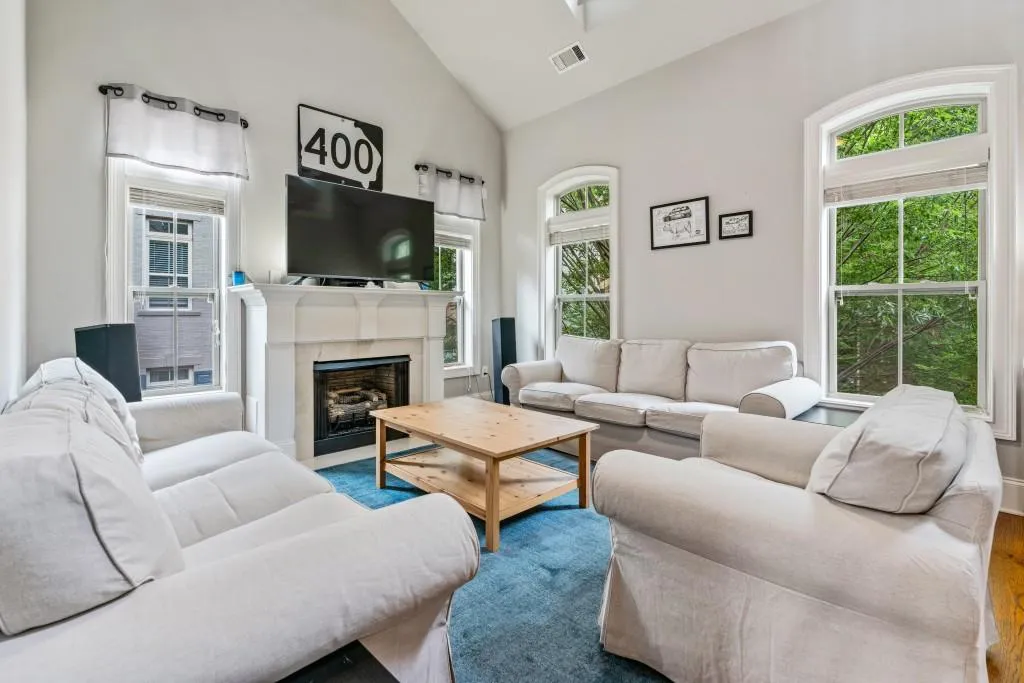 827 Perennial Drive, Sandy Springs, Georgia 30328, 2 Bedrooms Bedrooms, ,2 BathroomsBathrooms,Residential,Sold,827 Perennial Drive,7057831 827 Perennial Drive, Sandy Springs, Georgia 30328, 2 Bedrooms Bedrooms, ,2 BathroomsBathrooms,Residential,Sold,827 Perennial Drive,7057831