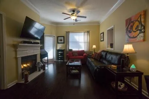 5559 Glenridge Drive Unit 2407, Sandy Springs, Georgia 30342, 2 Bedrooms Bedrooms, ,2 BathroomsBathrooms,Residential,Sold,5559 Glenridge Drive Unit 2407,5650620