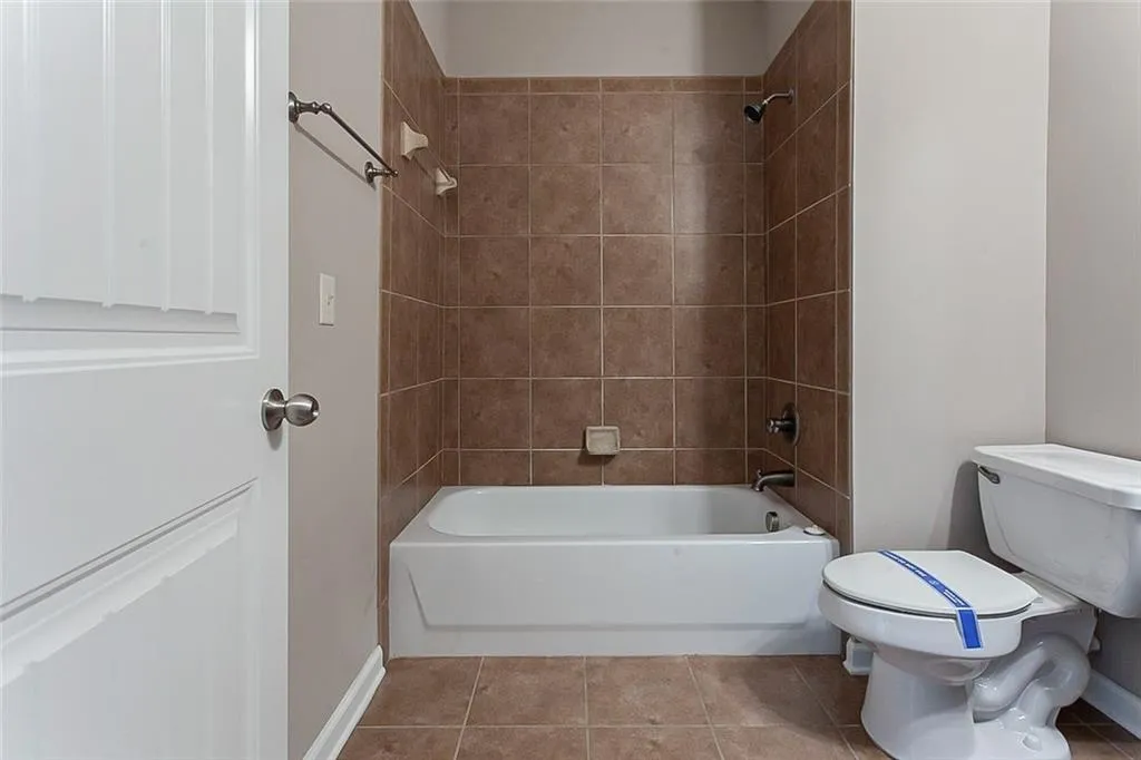 925 Telfair Close, Atlanta, Georgia 30350, 3 Bedrooms Bedrooms, ,3 BathroomsBathrooms,Residential,Sold,925 Telfair Close,6849029