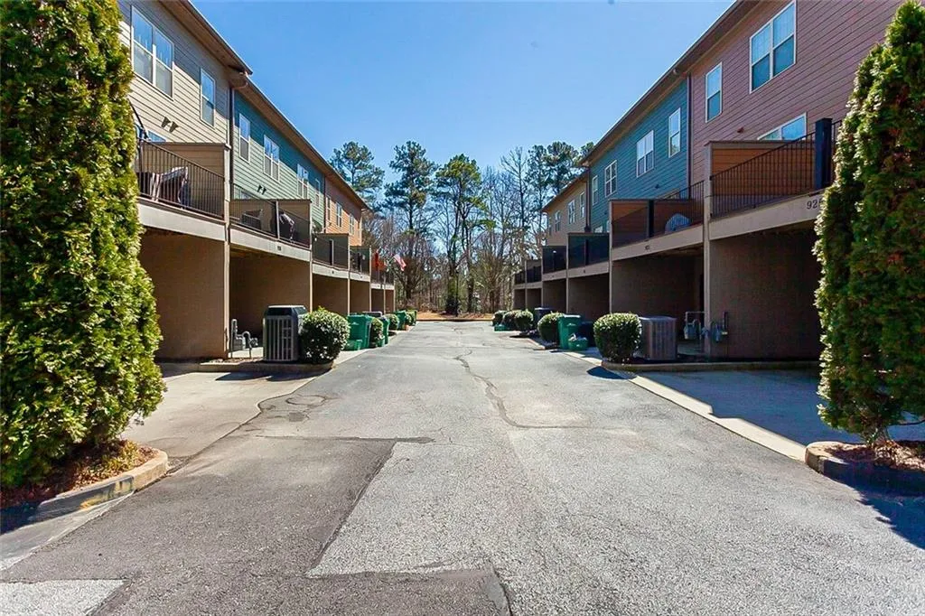 925 Telfair Close, Atlanta, Georgia 30350, 3 Bedrooms Bedrooms, ,3 BathroomsBathrooms,Residential,Sold,925 Telfair Close,6849029