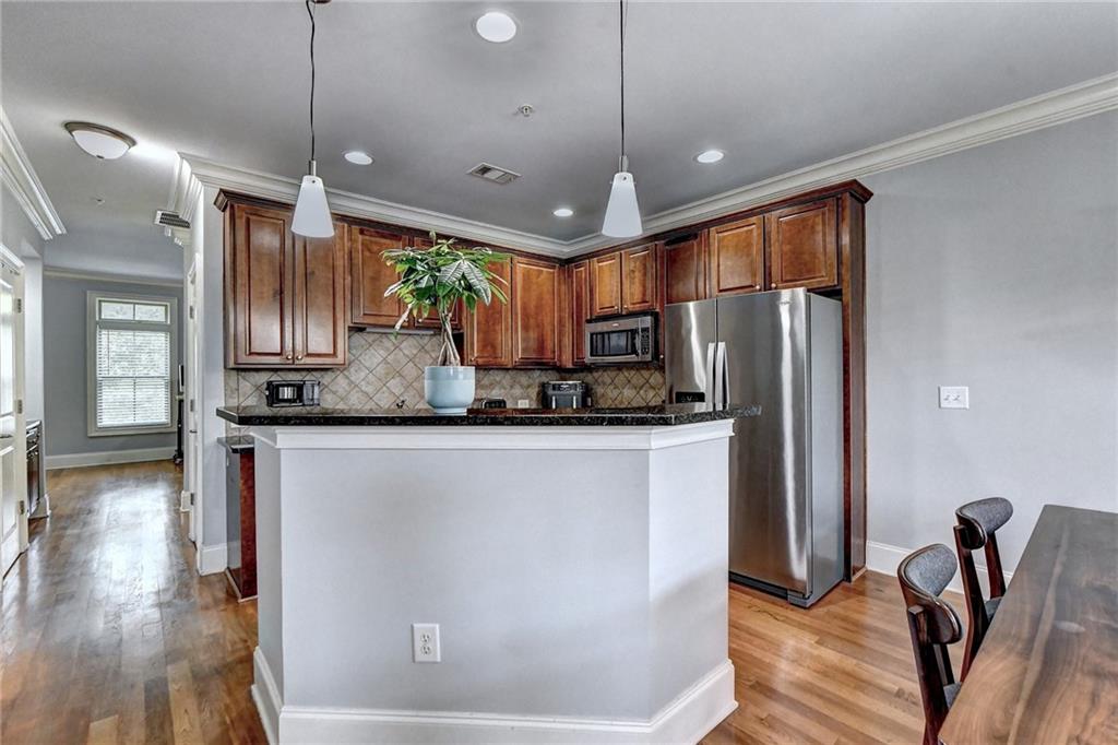 6448 Chariot Street, Atlanta, Georgia 30328, 3 Bedrooms Bedrooms, ,2 BathroomsBathrooms,Residential,Sold,6448 Chariot Street,7265940