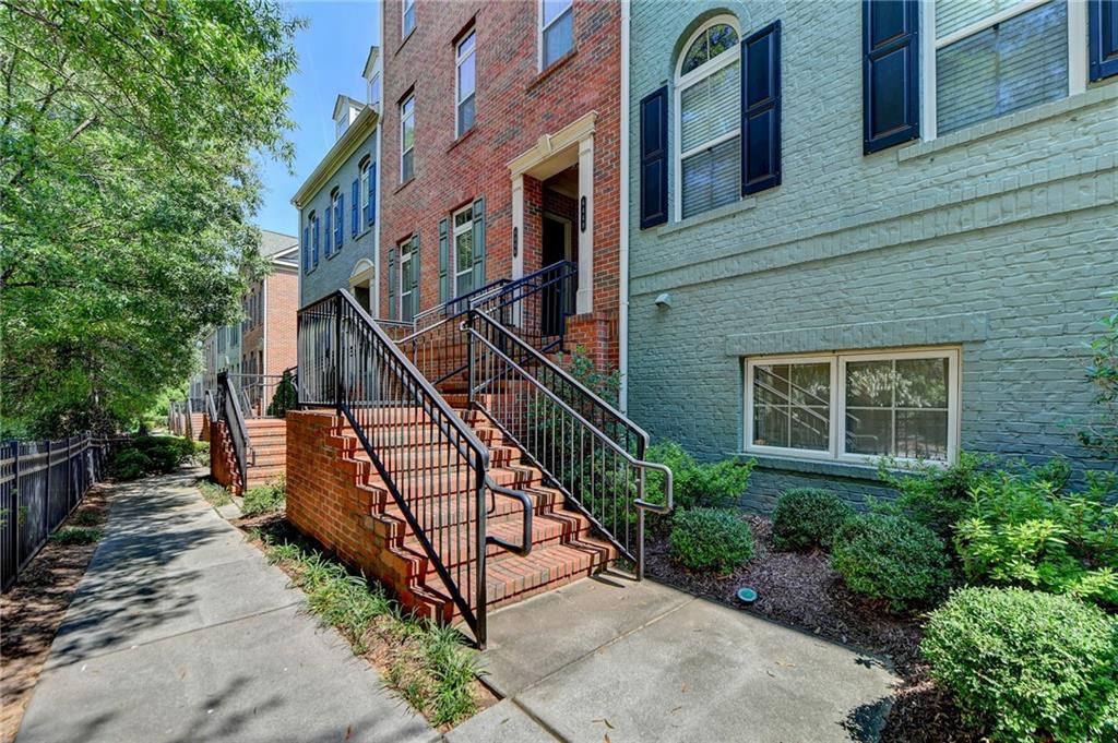 6448 Chariot Street, Atlanta, Georgia 30328, 3 Bedrooms Bedrooms, ,2 BathroomsBathrooms,Residential,Sold,6448 Chariot Street,7265940