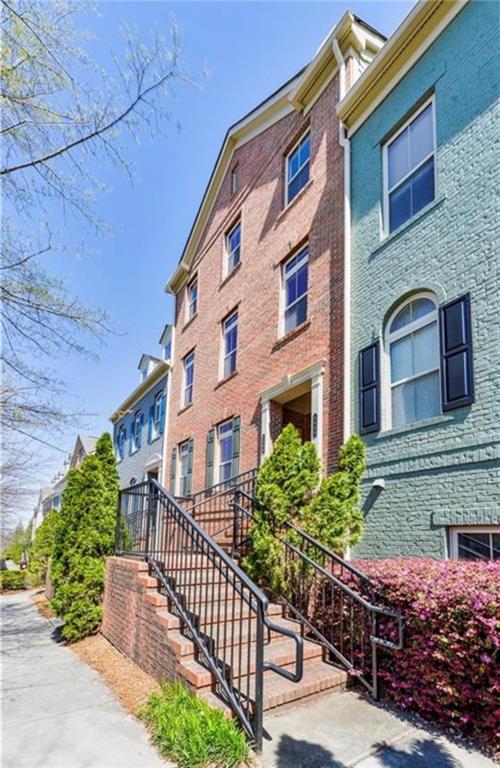 6448 Chariot Street, Atlanta, Georgia 30328, 3 Bedrooms Bedrooms, ,2 BathroomsBathrooms,Residential,Sold,6448 Chariot Street,7265940