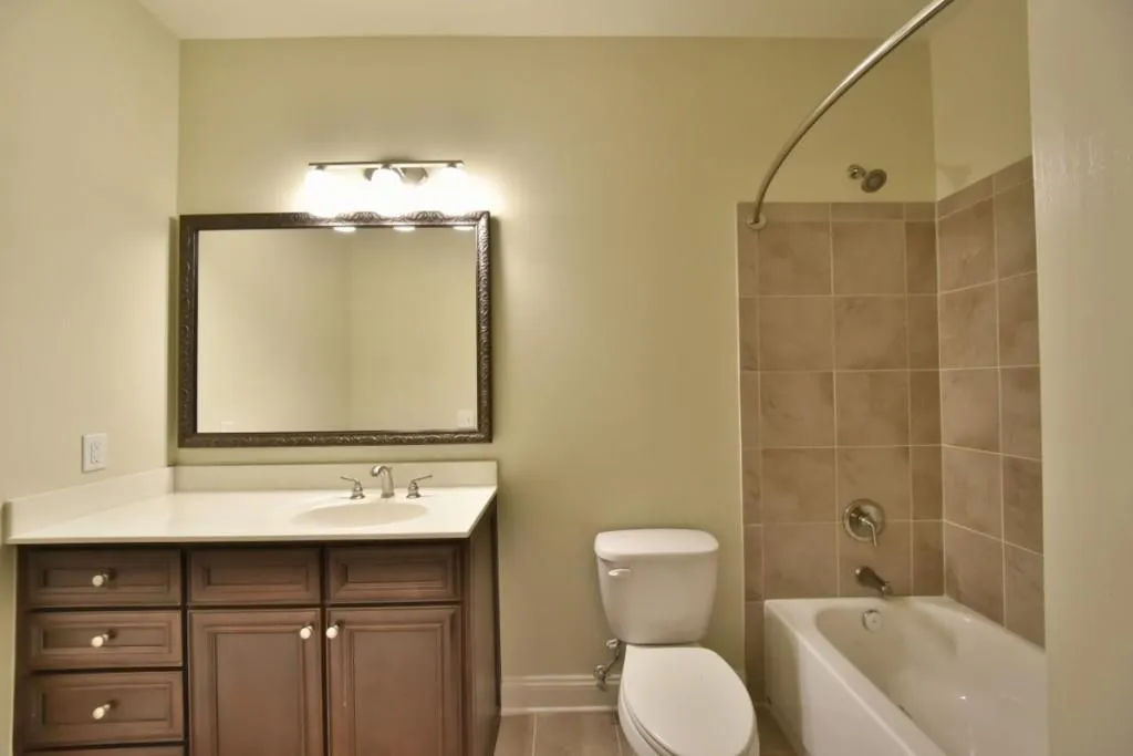 901 Abernathy Road Unit 2170, Atlanta, Georgia 30328, 2 Bedrooms Bedrooms, ,2 BathroomsBathrooms,Residential,Sold,901 Abernathy Road Unit 2170,5695336