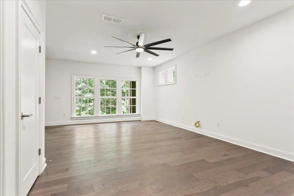 6840 Prelude Drive, Sandy Springs, Georgia 30328, 3 Bedrooms Bedrooms, ,4 BathroomsBathrooms,Residential,Sold,6840 Prelude Drive,7165078