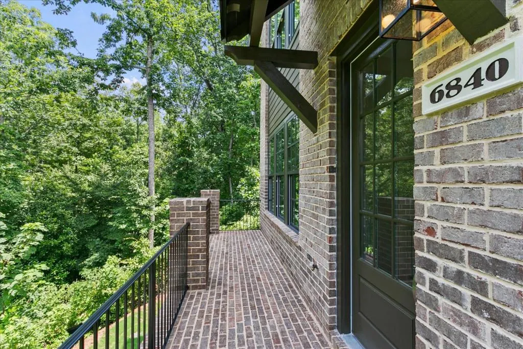 6840 Prelude Drive, Sandy Springs, Georgia 30328, 3 Bedrooms Bedrooms, ,4 BathroomsBathrooms,Residential,Sold,6840 Prelude Drive,7165078