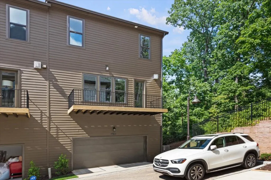 6840 Prelude Drive, Sandy Springs, Georgia 30328, 3 Bedrooms Bedrooms, ,4 BathroomsBathrooms,Residential,Sold,6840 Prelude Drive,7165078