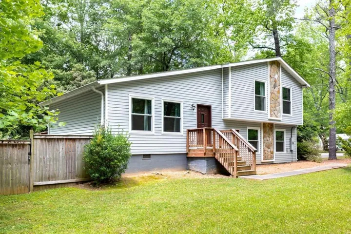 1741 Branch View Drive, Marietta, Georgia 30062