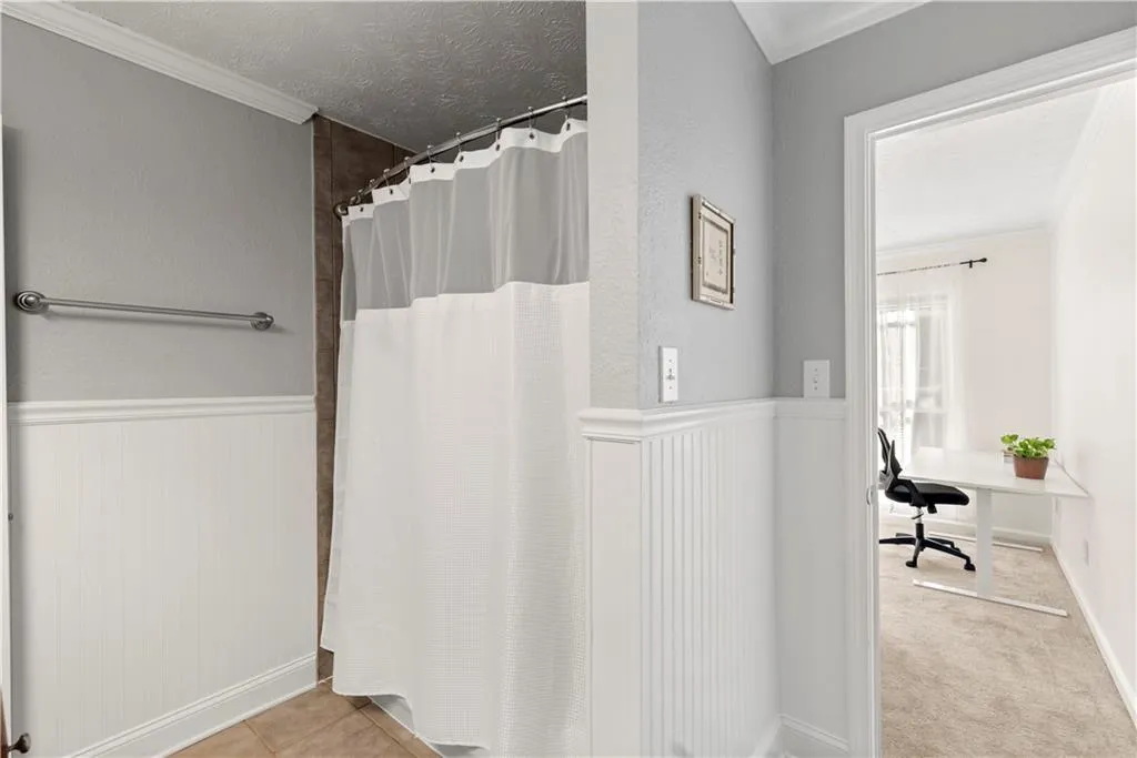 255 Winding River Drive Unit H, Sandy Springs, Georgia 30350, 2 Bedrooms Bedrooms, ,1 BathroomBathrooms,Residential,Sold,255 Winding River Drive Unit H,7116056