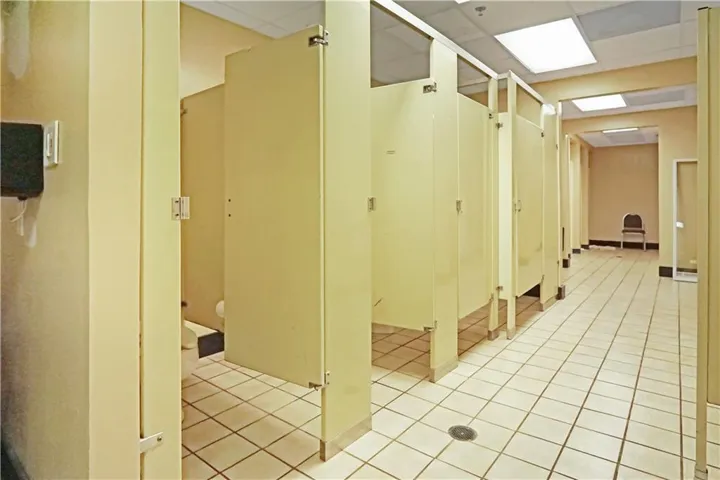 1170