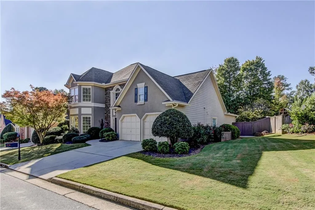 940 Lancaster Way, Sandy Springs, Georgia 30328, 4 Bedrooms Bedrooms, ,3 BathroomsBathrooms,Residential,Sold,940 Lancaster Way,5917601