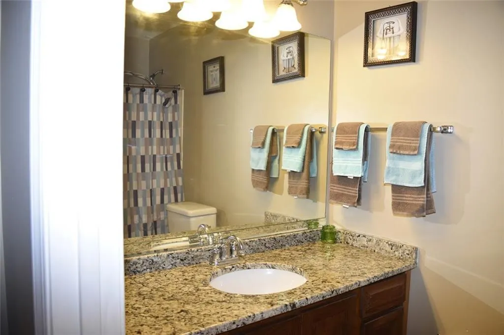 7500 Roswell Road Unit 64, Sandy Springs, Georgia 30350, 2 Bedrooms Bedrooms, ,2 BathroomsBathrooms,Residential,Sold,7500 Roswell Road Unit 64,5858889