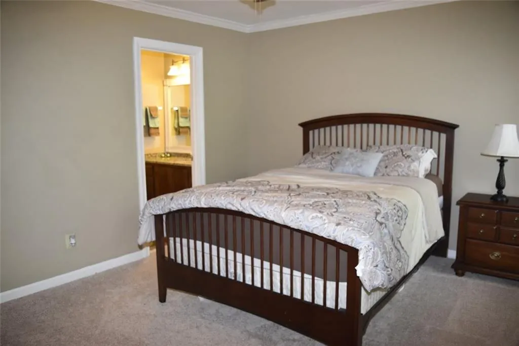 7500 Roswell Road Unit 64, Sandy Springs, Georgia 30350, 2 Bedrooms Bedrooms, ,2 BathroomsBathrooms,Residential,Sold,7500 Roswell Road Unit 64,5858889