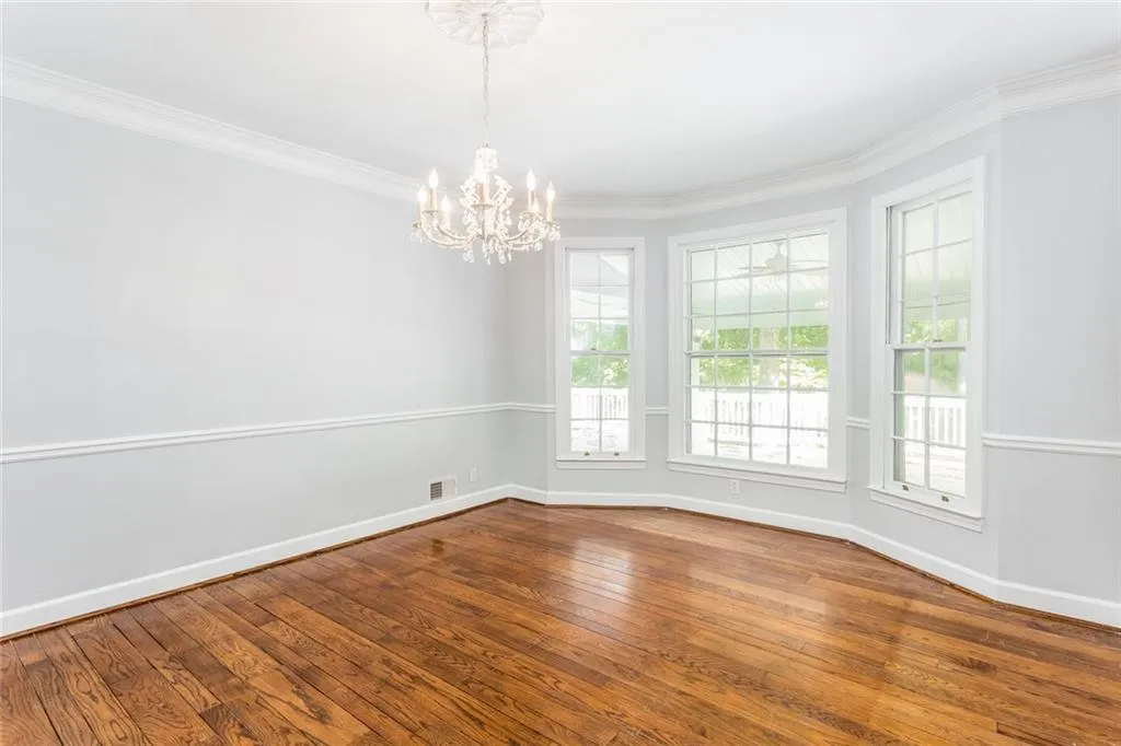 5080 Spalding Drive, Atlanta, Georgia 30350, 4 Bedrooms Bedrooms, ,3 BathroomsBathrooms,Residential,Sold,5080 Spalding Drive,6621397