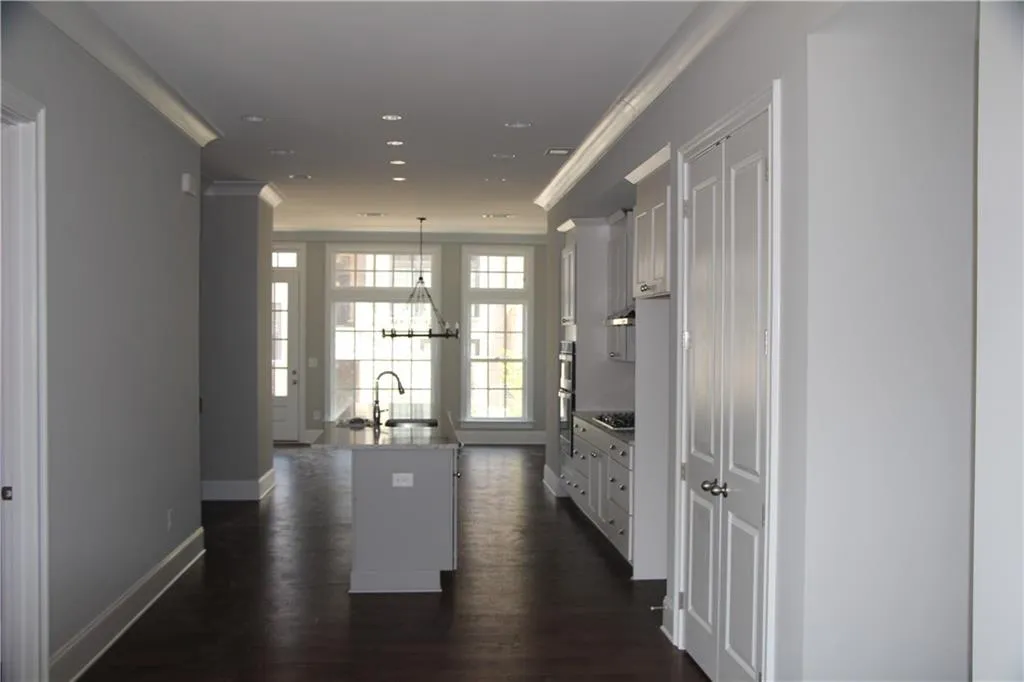 6616 Cadence Boulevard Unit 106, Sandy Springs, Georgia 30328, 3 Bedrooms Bedrooms, ,3 BathroomsBathrooms,Residential,Sold,6616 Cadence Boulevard Unit 106,6538099