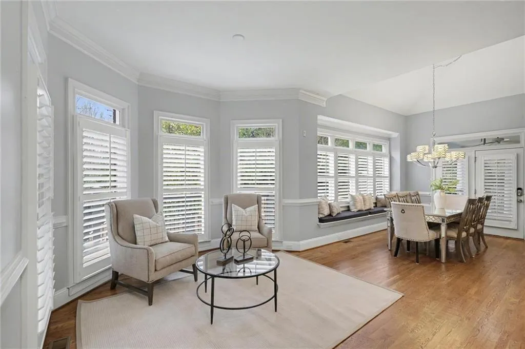225 Farmbrooke Court, Atlanta, Georgia 30350, 8 Bedrooms Bedrooms, ,6 BathroomsBathrooms,Residential,For Sale,225 Farmbrooke Court,7702727