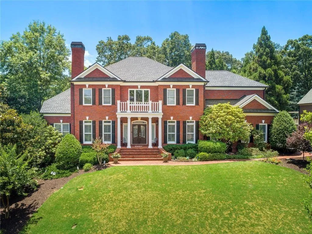 225 Farmbrooke Court, Atlanta, Georgia 30350, 8 Bedrooms Bedrooms, ,6 BathroomsBathrooms,Residential,For Sale,225 Farmbrooke Court,7702727