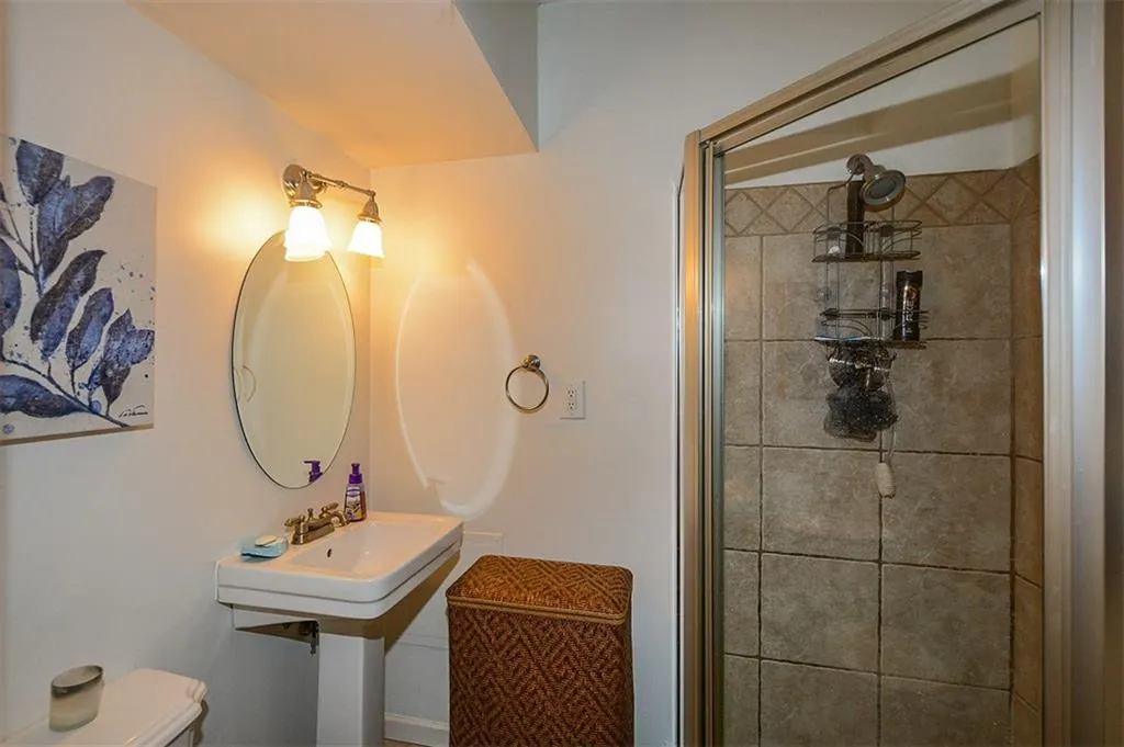 300 Nesbit Lake Court, Atlanta, Georgia 30350, 5 Bedrooms Bedrooms, ,3 BathroomsBathrooms,Residential,Sold,300 Nesbit Lake Court,5722616