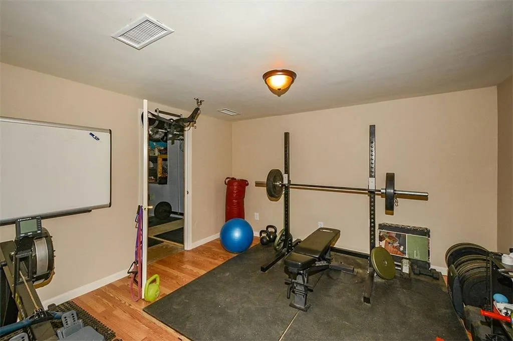 300 Nesbit Lake Court, Atlanta, Georgia 30350, 5 Bedrooms Bedrooms, ,3 BathroomsBathrooms,Residential,Sold,300 Nesbit Lake Court,5722616