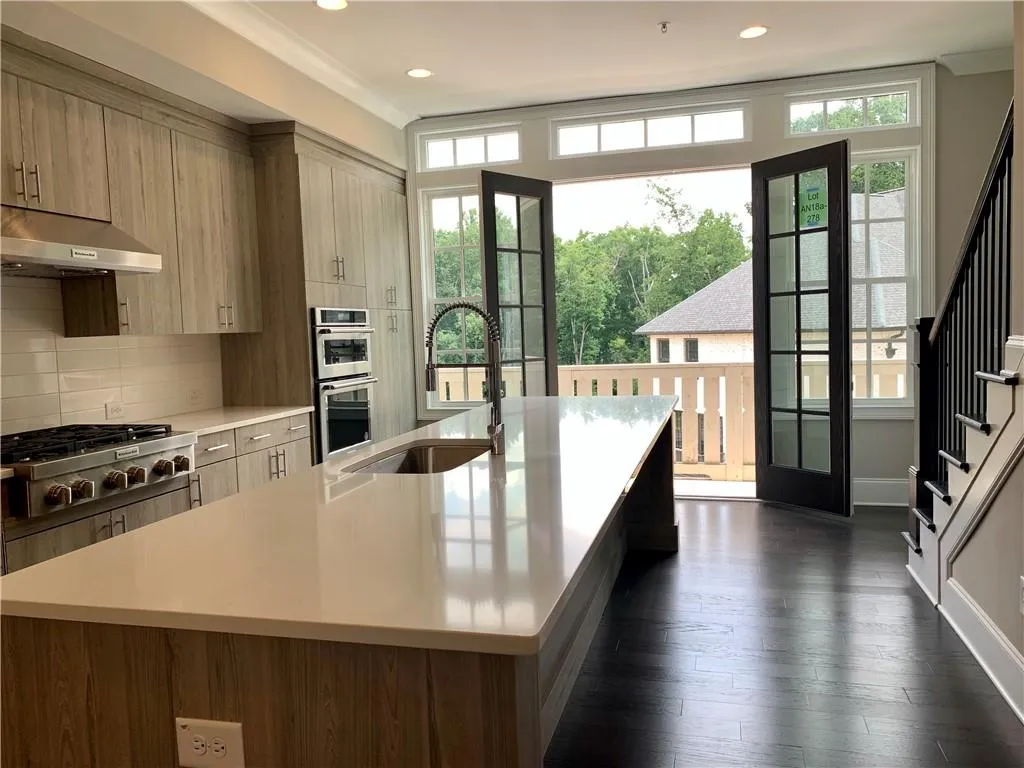 6829 Prelude Drive Unit 278, Sandy Springs, Georgia 30328, 3 Bedrooms Bedrooms, ,3 BathroomsBathrooms,Residential,Sold,6829 Prelude Drive Unit 278,6753099