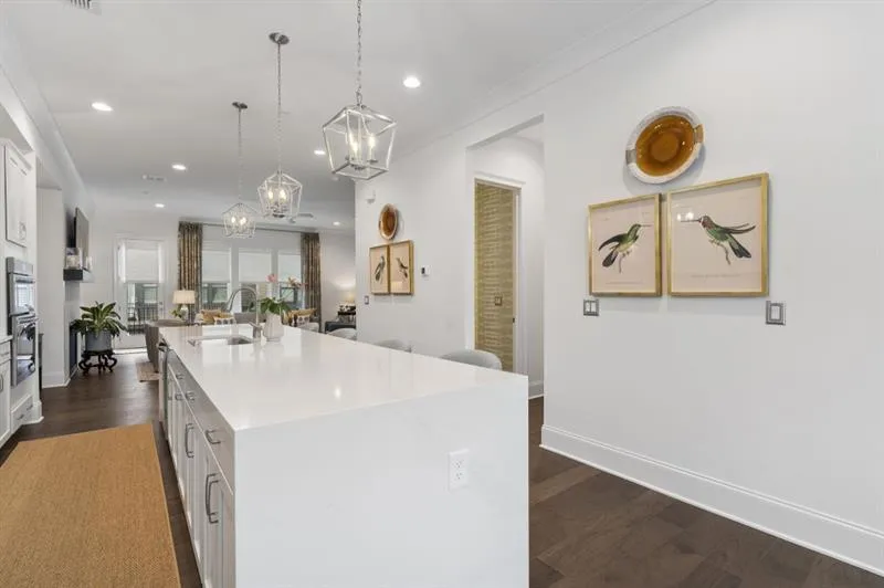 6802 Encore Boulevard, Atlanta, Georgia 30328, 3 Bedrooms Bedrooms, ,4 BathroomsBathrooms,Residential,For Sale,6802 Encore Boulevard,7699981