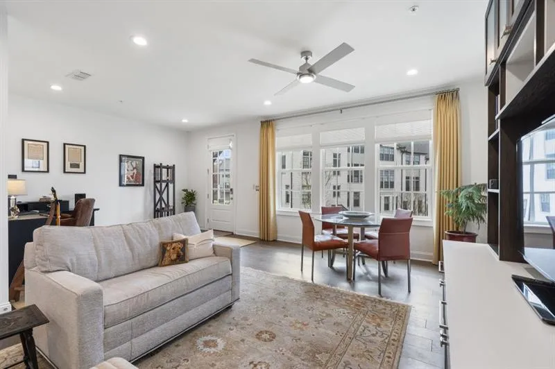 6802 Encore Boulevard, Atlanta, Georgia 30328, 3 Bedrooms Bedrooms, ,4 BathroomsBathrooms,Residential,Sold,6802 Encore Boulevard,7699981