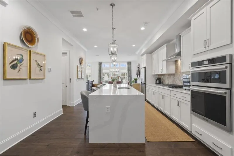 6802 Encore Boulevard, Atlanta, Georgia 30328, 3 Bedrooms Bedrooms, ,4 BathroomsBathrooms,Residential,For Sale,6802 Encore Boulevard,7699981