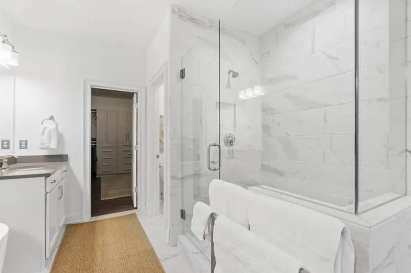 6802 Encore Boulevard, Atlanta, Georgia 30328, 3 Bedrooms Bedrooms, ,4 BathroomsBathrooms,Residential,Sold,6802 Encore Boulevard,7699981
