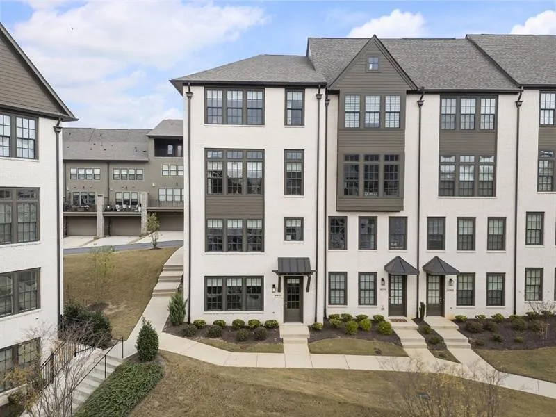 6802 Encore Boulevard, Atlanta, Georgia 30328, 3 Bedrooms Bedrooms, ,4 BathroomsBathrooms,Residential,For Sale,6802 Encore Boulevard,7699981