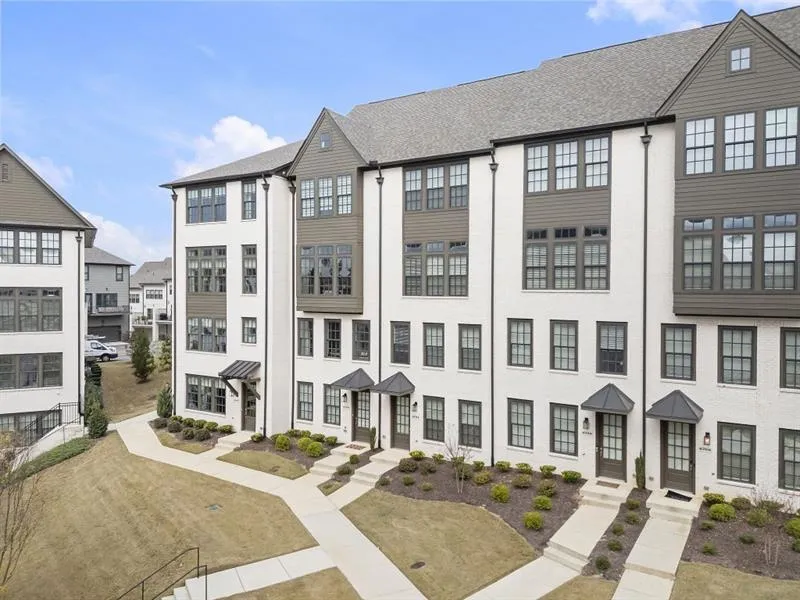 6802 Encore Boulevard, Atlanta, Georgia 30328, 3 Bedrooms Bedrooms, ,4 BathroomsBathrooms,Residential,Sold,6802 Encore Boulevard,7699981