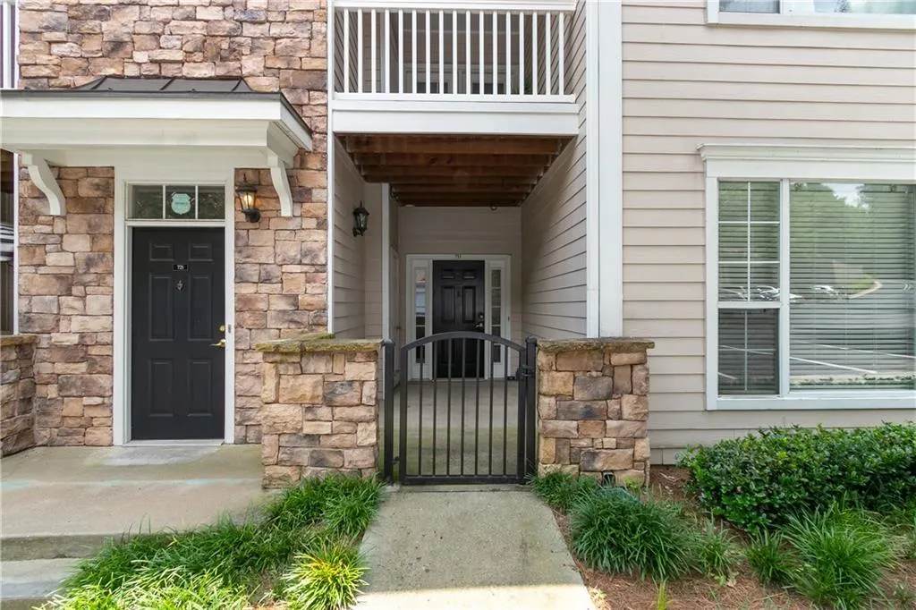 2400 Cumberland Parkway Se Unit 711, Atlanta, Georgia 30339, 2 Bedrooms Bedrooms, ,1 BathroomBathrooms,Residential,Sold,2400 Cumberland Parkway Se Unit 711,6038365