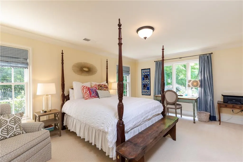 1420 N Harris Ridge, Sandy Springs, Georgia 30327, 5 Bedrooms Bedrooms, ,4 BathroomsBathrooms,Residential,Sold,1420 N Harris Ridge,6545234